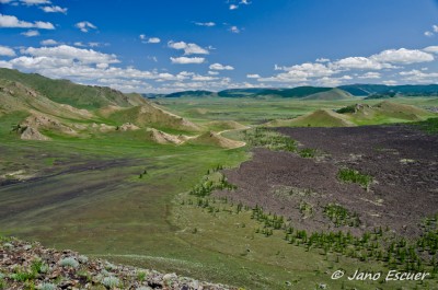 Volcán Khorgo Uul {Mongolia}