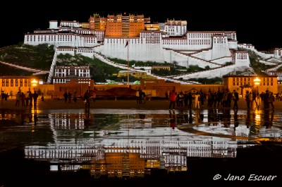 Potala y alrededores. Lhasa 02 {Tibet}